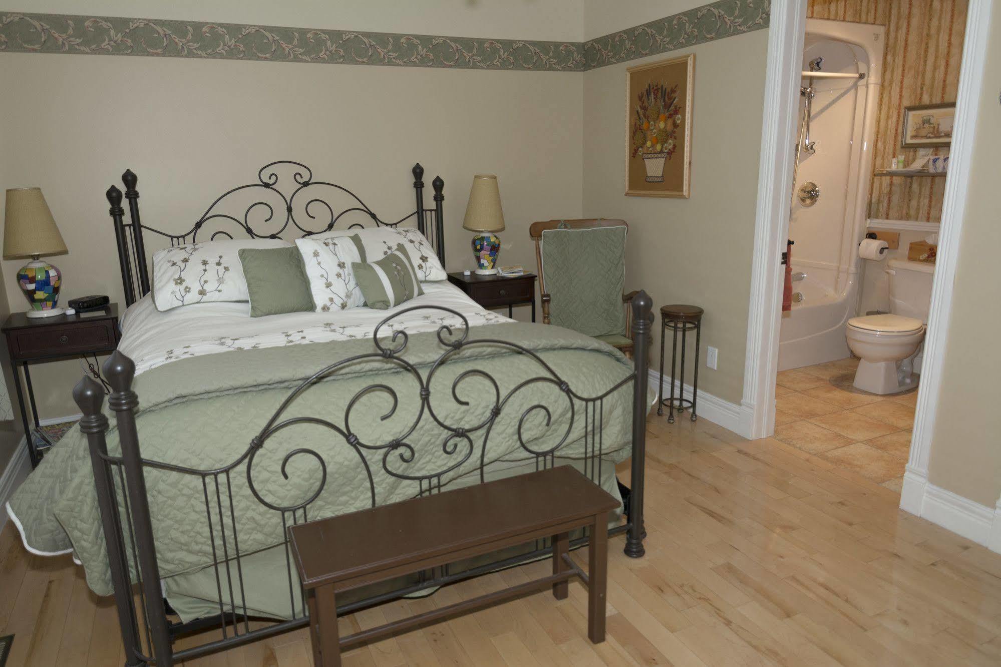 Au Nidaigle Bed & Breakfast Saint-Basile Ngoại thất bức ảnh