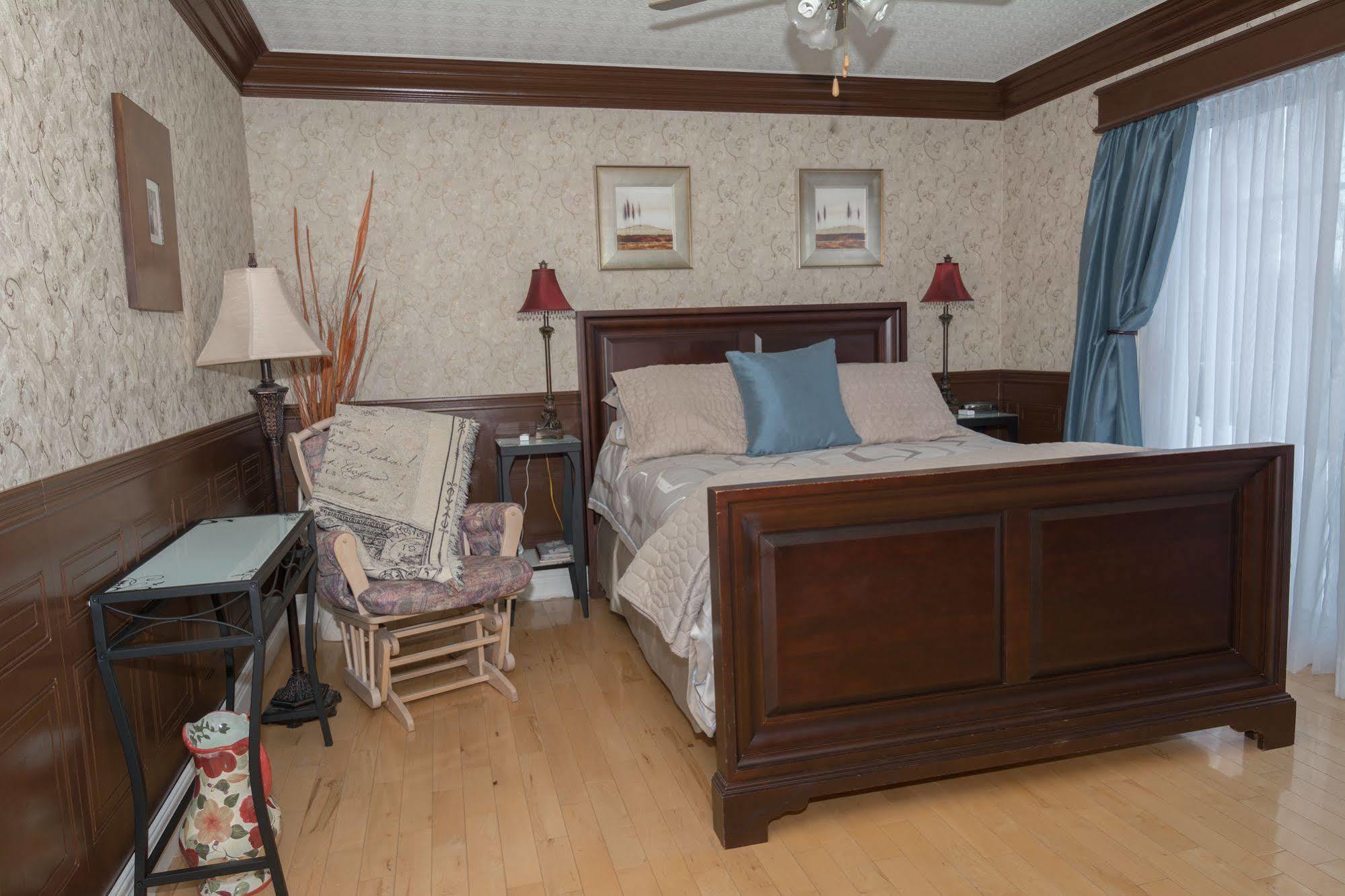 Au Nidaigle Bed & Breakfast Saint-Basile Ngoại thất bức ảnh